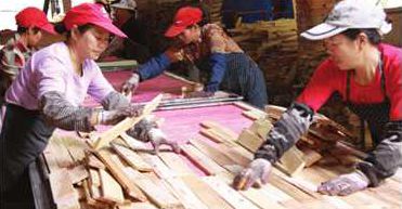 衣櫃闆材怎麽選？定制衣櫃的貓膩你知道嗎